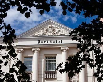 Parkhotel Altenburg - Altenburg - Gebäude