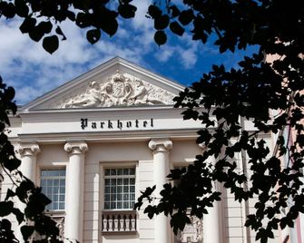Parkhotel Altenburg - Altenburg - Gebäude