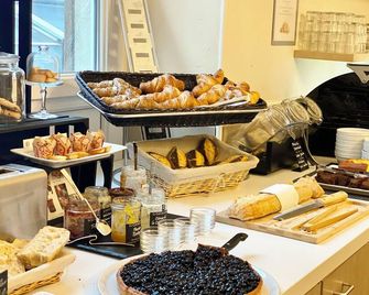 Hotel Helvetique - Nice - Buffet