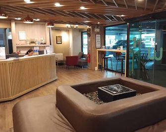 Wsotel Hotel - Songkhla - Lobby