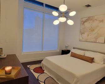 Luxury 2bd-2bh Unique Stay Experience - West Palm Beach - Habitación