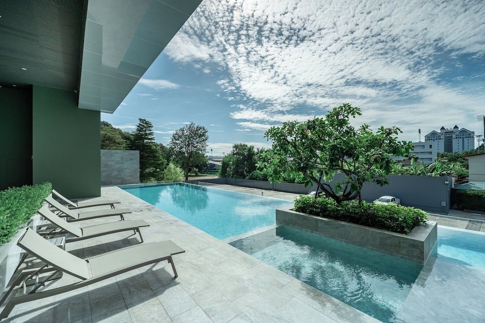 Tamarind Garden Hotel - Rayong - Piscina