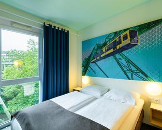 B&b Hotel Wuppertal City-Süd - Wuppertal - Bedroom
