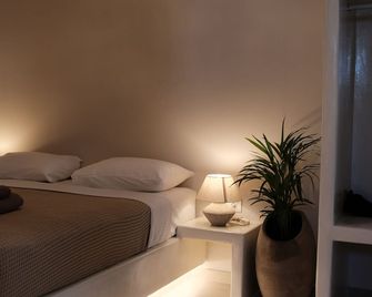 Cycladic Charm - Naousa - Bedroom