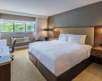 DoubleTree by Hilton Nanuet - Nanuet - Спальня