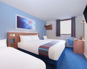 Travelodge Derby Cricket Ground - Derby - Bedroom