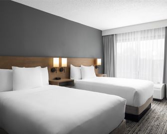 حياة بلاس سان أنطونيو - ريفرووك - سان انطونيو - غرفة نوم