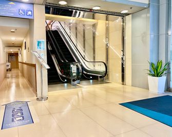 Holiday Inn Express Hong Kong Causeway Bay By IHG - Hong Kong - Lobby