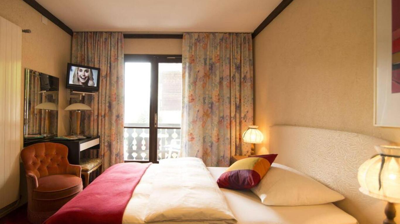 Chalet-Hotel Larix