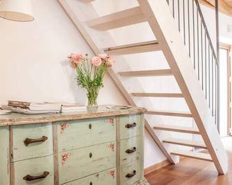 Alla Torre Del Barbarossa B&b Foresteria - Mandello del Lario - Escalier