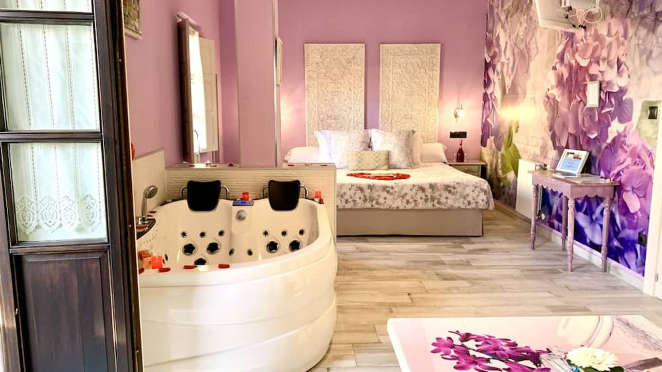 سويتس كون جاكوزي سانتايلانا