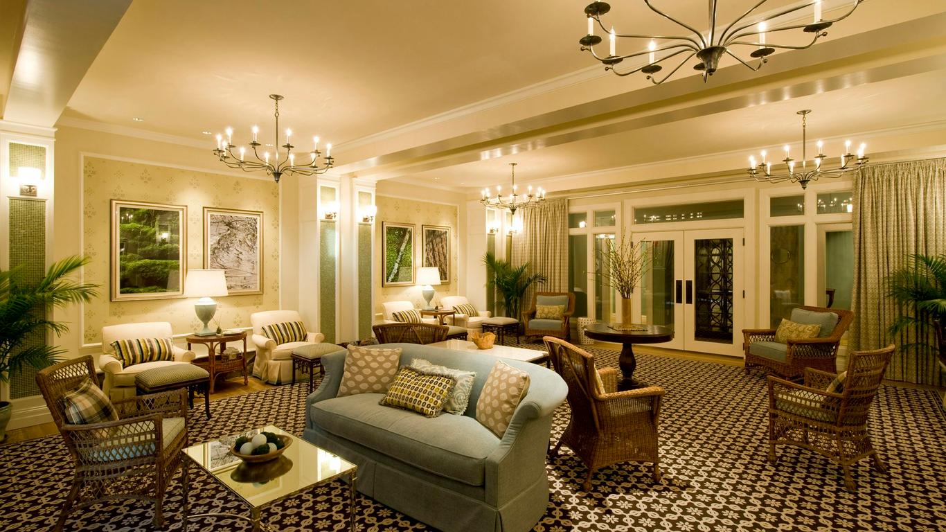 Omni Bretton Arms Inn at Mount Washington Resort