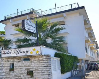 Hotel Tiffany - Marina di Massa - Gebäude