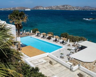 Paros Bay - Parikia - Piscina