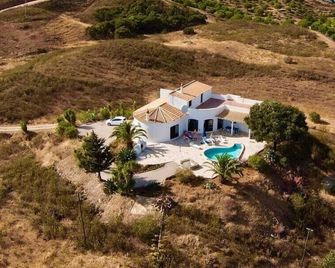 Spacious Family Villa. 3 beds/Private Pool. WiFi , air con ,Panoramic Views - Conceição e Cabanas de Tavira - Bâtiment