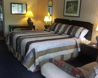 Deerwood Inn Madison Campgrounds - Madison - Bedroom