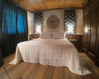 Le Samovar Guest House - Breuil-Cervinia - Camera da letto