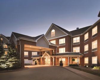 Country Inn & Suites by Radisson, Des Moines W, IA - Clive - Edificio