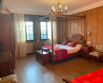Hotel Playa Samil Vigo - Vigo - Bedroom