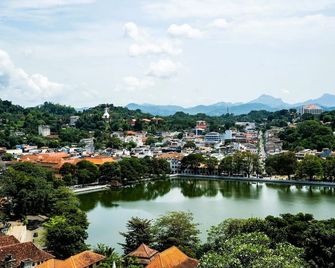 Lake Villas Premium Kandy - Kandy - Θέα στην ύπαιθρο