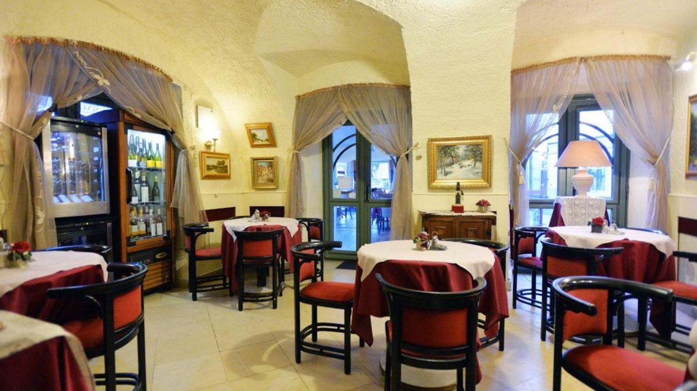 سيناتور - هاز