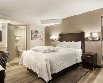 Red Roof PLUS+ & Suites Erie - Erie - Sovrum