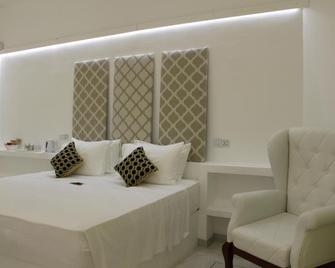 Heaven By O - Unawatuna - Bedroom