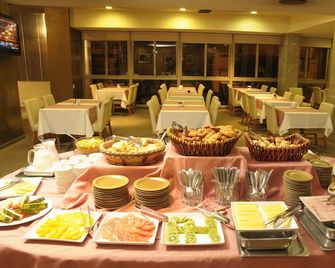 Ariston Hotel - Rosario - Buffet