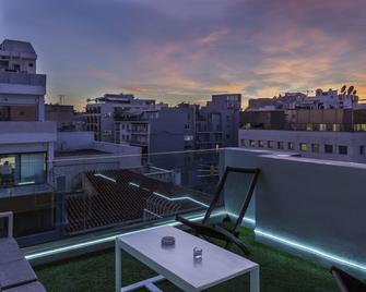 The Athenians Modern Apartments - Athens - Balcony
