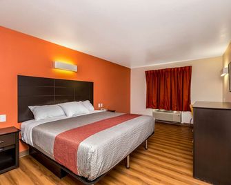Motel 6 Peoria. Il - Peoria - Bedroom