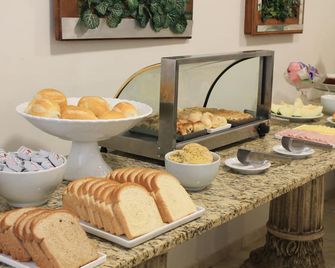 Hotel Doral Apucarana - Apucarana - Buffet