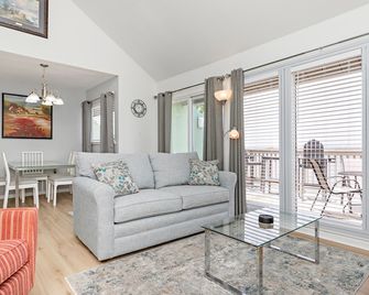 Tranquil Waterfront Retreat with Sunset Views and All the Comforts of Home - Corpus Christi - Sala de estar