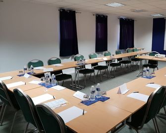 ibis Styles Marseille Plan de Campagne - Les Pennes-Mirabeau - Meetingraum