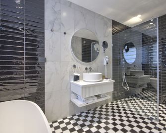 Holm Boutique &spa - Ik Collection - Σεντ Τζούλιανς