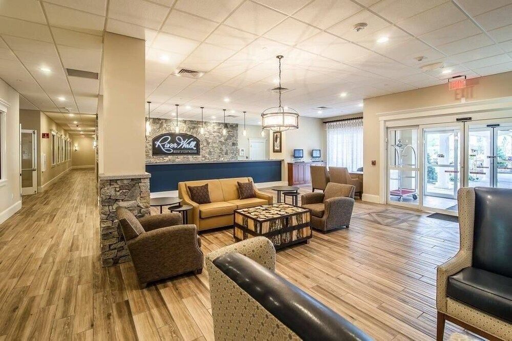 Riverwalk at Loon Luxury Studio with Full Kitchen | Sleeps 4 - Lincoln - Lounge