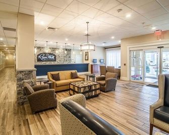 Riverwalk at Loon Luxury Studio with Full Kitchen | Sleeps 4 - Lincoln - Lounge
