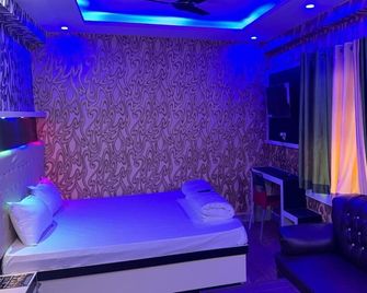 Hotel Relax Zone - Patna - Soverom