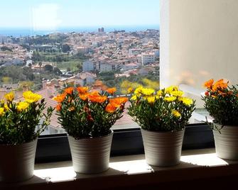 Apartment with sea view - Ricky`s House - Alcabideche - Salon