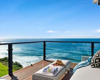 Bungan Beachscape By Palm Beach Holiday Rentals - Newport - Balcón