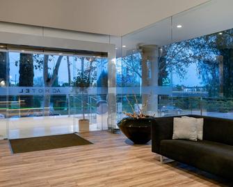 AC Hotel Huelva by Marriott - Huelva - Lobby