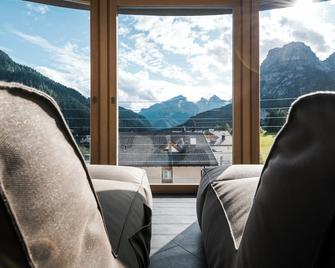 Hotel Antines - La Villa - Wohnzimmer