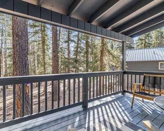 Alpine Aspen Cabin 5 - Greer - Balcony