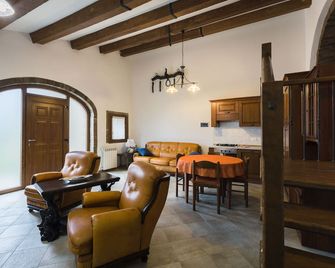 Country House In The Heart Of Tuscany, Near Terme, Free Wifi - Rapolano Terme - Sala de estar