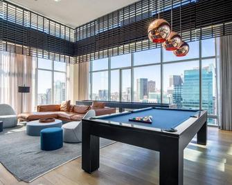Mod Rincon Hill 1BR w/ Gym, Rooftop, walk to Facebook by Blueground - San Francisco