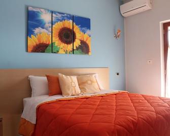 B&B Vesuvio Smiling - Ercolano - Habitación