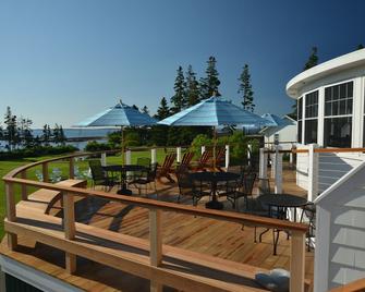 Newagen Seaside Inn - Southport - Patio