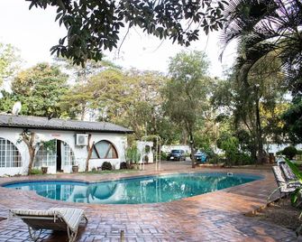 Adlib Executive Lodge - Lilongwe - Piscine