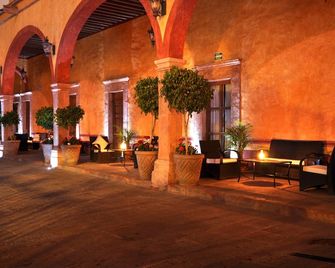 Hotel Quinta Santiago - קרטארו - פטיו