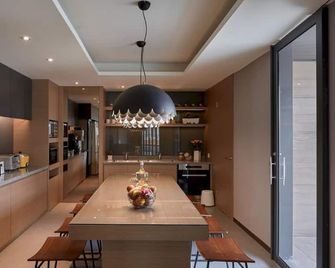 Orange Hotel - Wenhua, Chiayi - Chiayi - Cocina