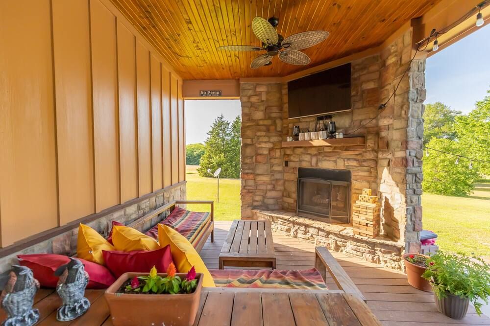 The Place - Sulphur Springs